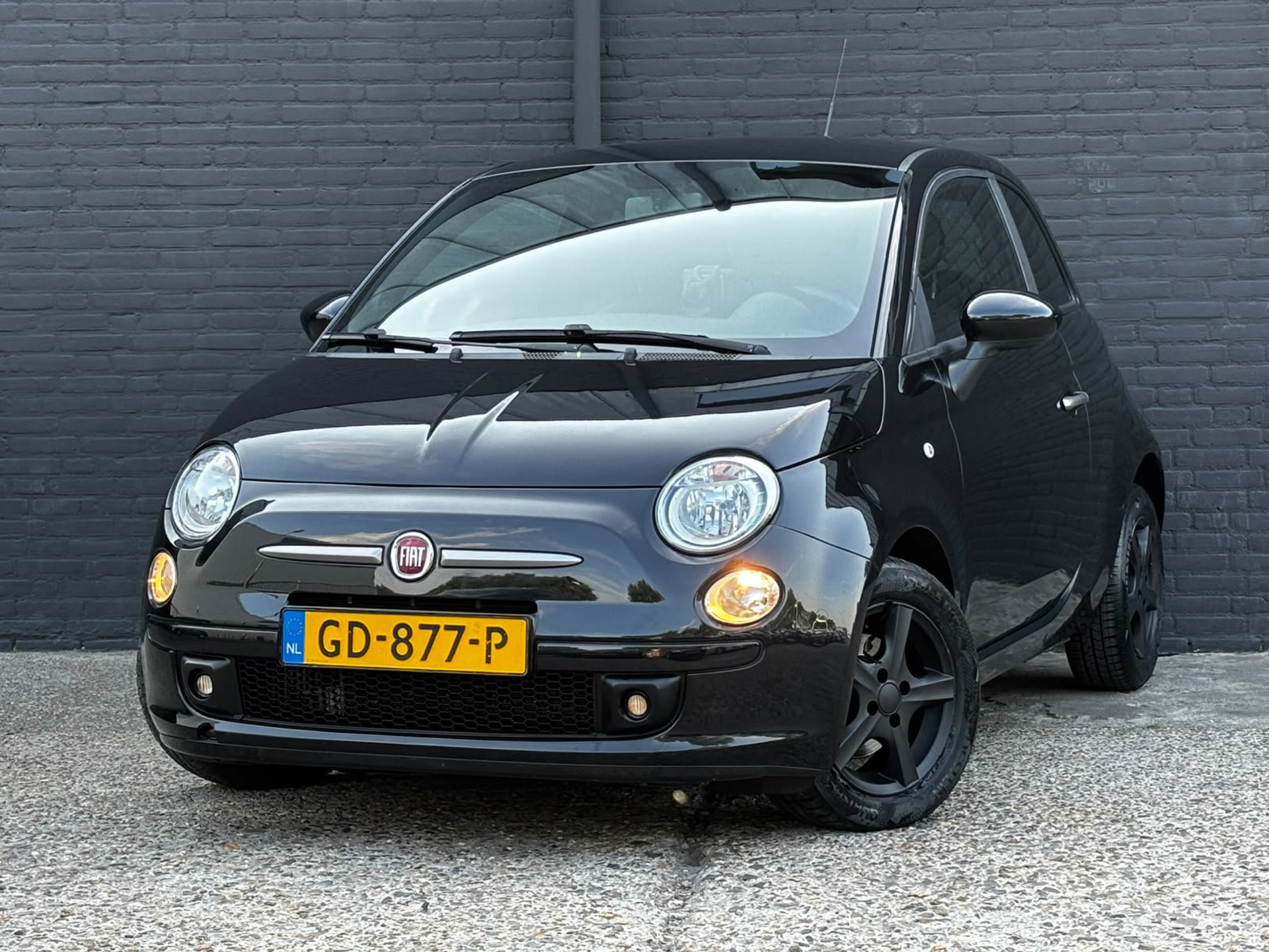 55762855-28.jpg